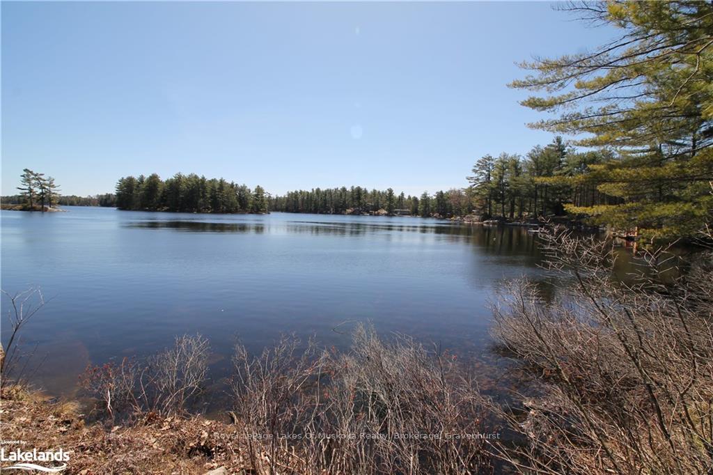 Photo 2 of 63 Loon Lake Road, Gravenhurst, Muskoka (S) — HOMEH