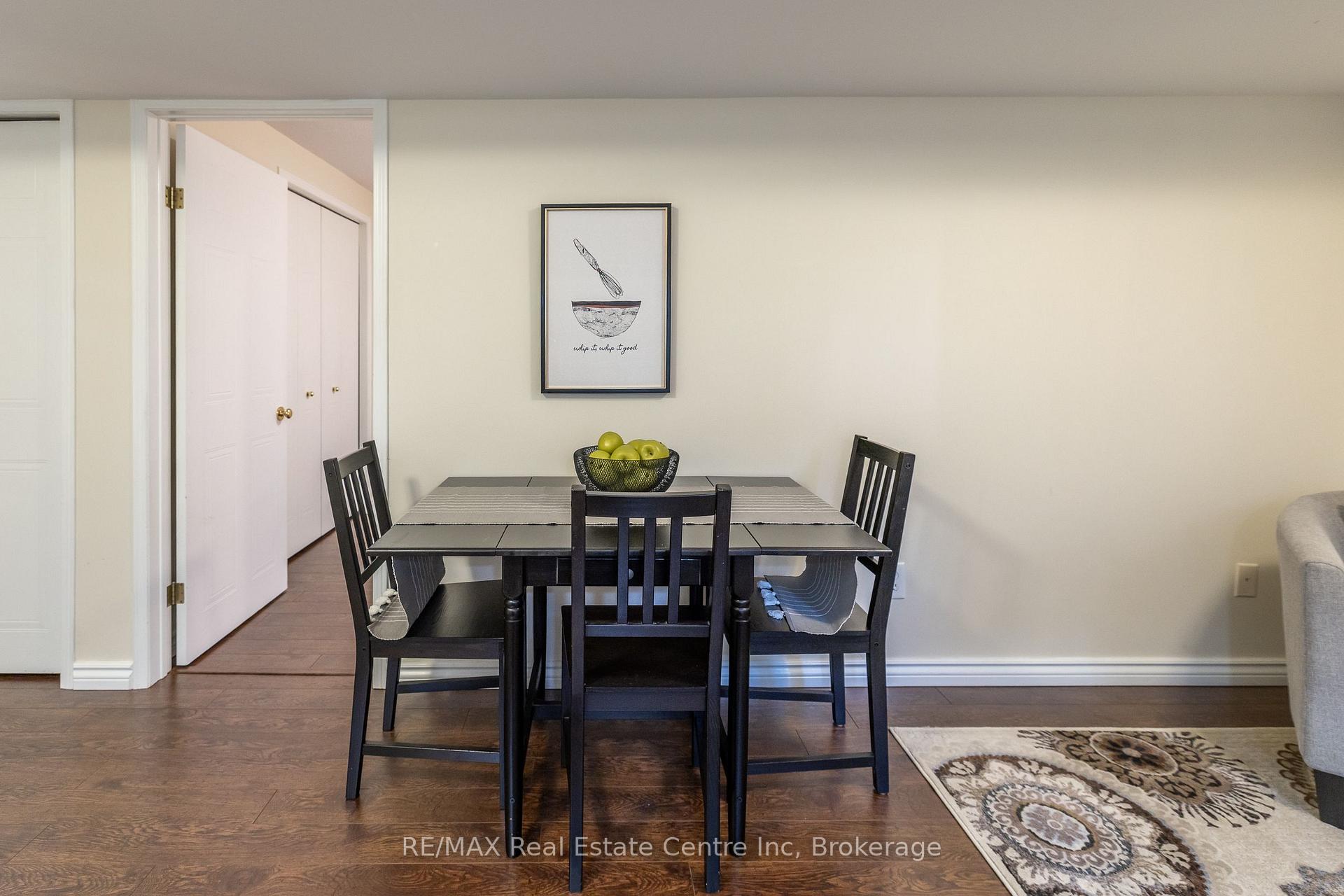 Photo 27 of 31 Bushmills Crescent, Guelph, Willow West/Sugarbush/West Acres — HOMEH