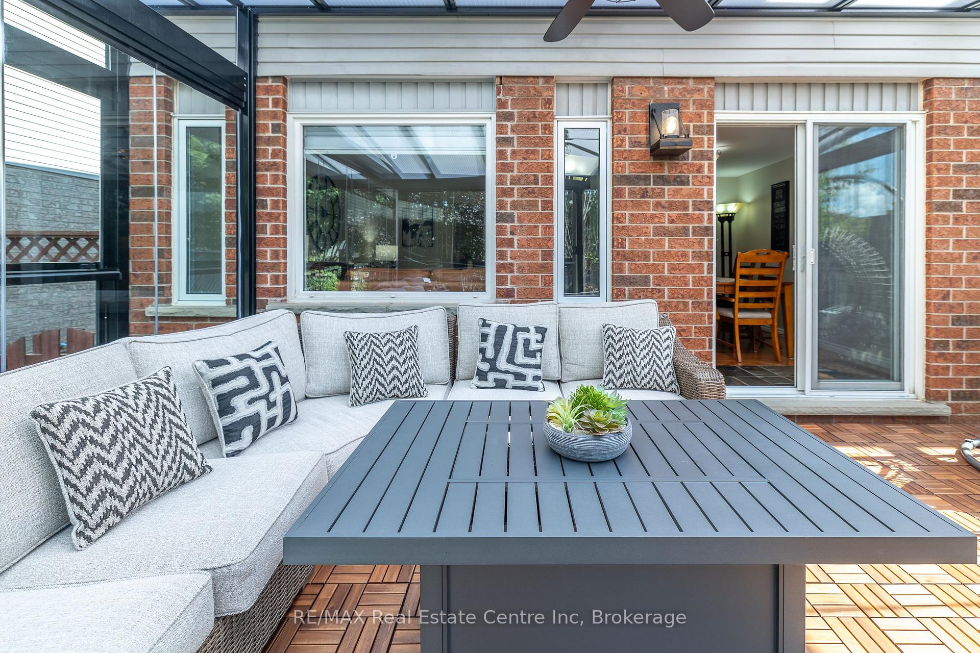 Photo 42 of 31 Bushmills Crescent, Guelph, Willow West/Sugarbush/West Acres — HOMEH