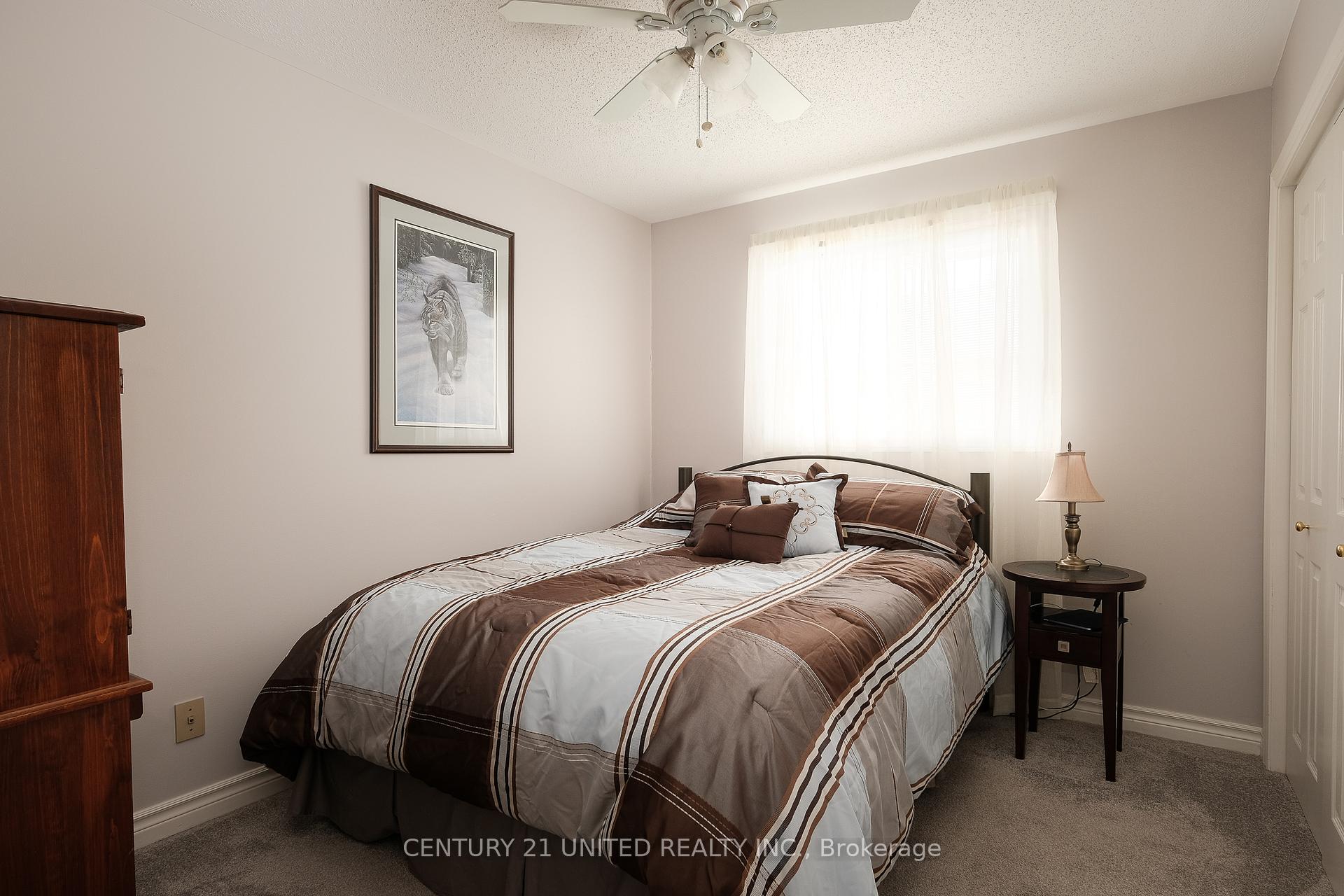 Photo 10 of 1229 Neptune Street, Peterborough, Northcrest Ward 5 — HOMEH