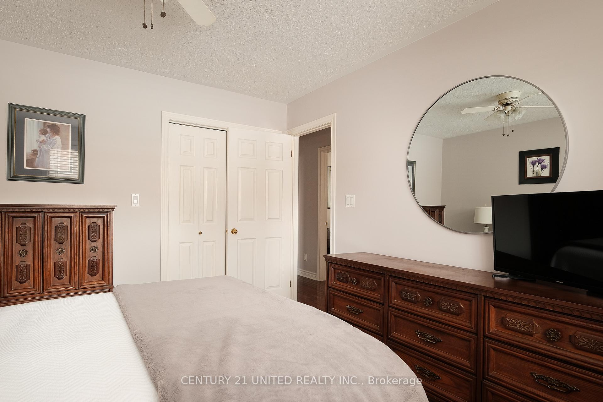 Photo 13 of 1229 Neptune Street, Peterborough, Northcrest Ward 5 — HOMEH
