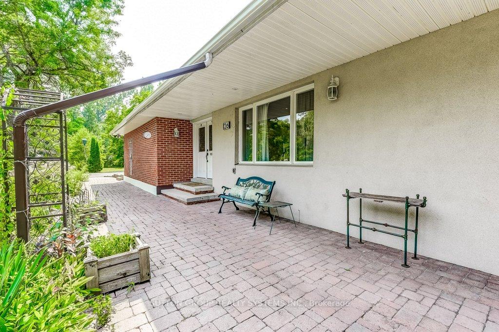 Photo 8 of 26 Harriman Road, Aurora, Aurora Village — HOMEH