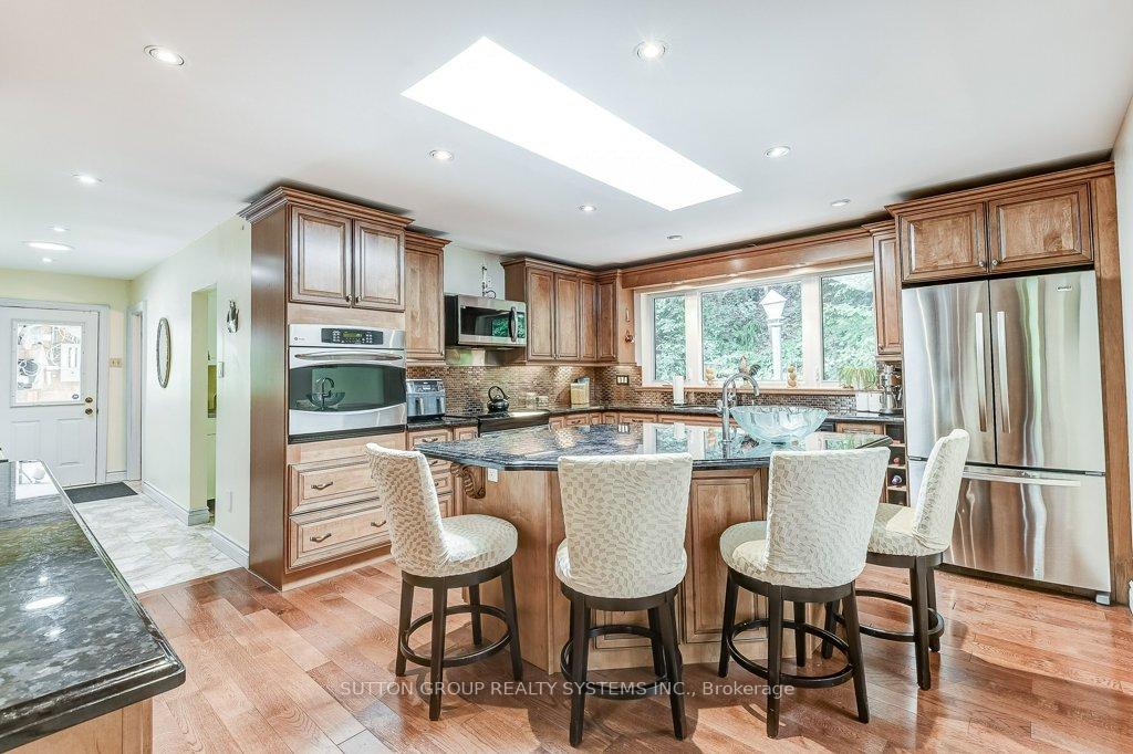 Photo 18 of 26 Harriman Road, Aurora, Aurora Village — HOMEH