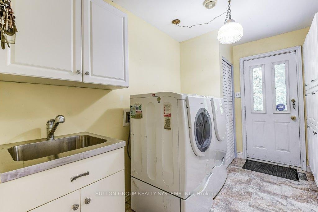 Photo 21 of 26 Harriman Road, Aurora, Aurora Village — HOMEH
