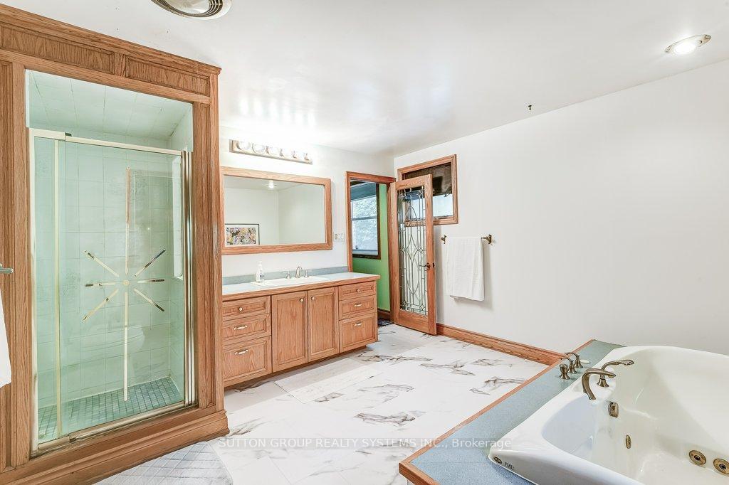 Photo 23 of 26 Harriman Road, Aurora, Aurora Village — HOMEH