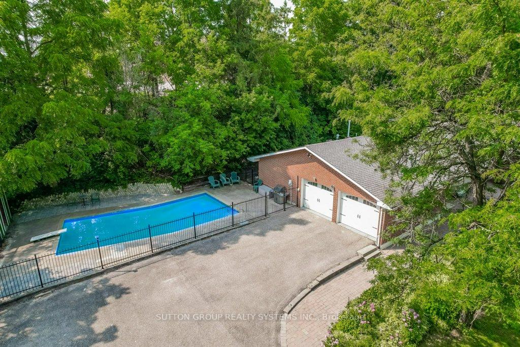 Photo 34 of 26 Harriman Road, Aurora, Aurora Village — HOMEH