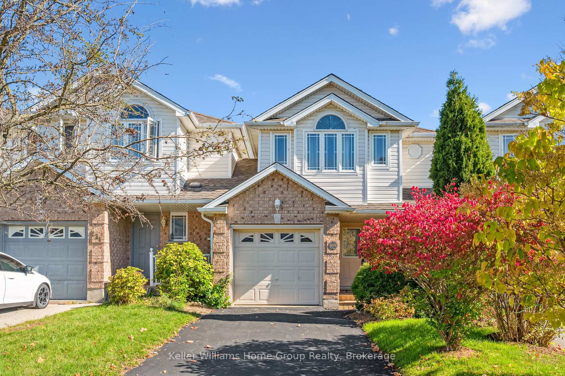 Photo 1 of 219 Terraview Crescent, Guelph, Kortright West — HOMEH