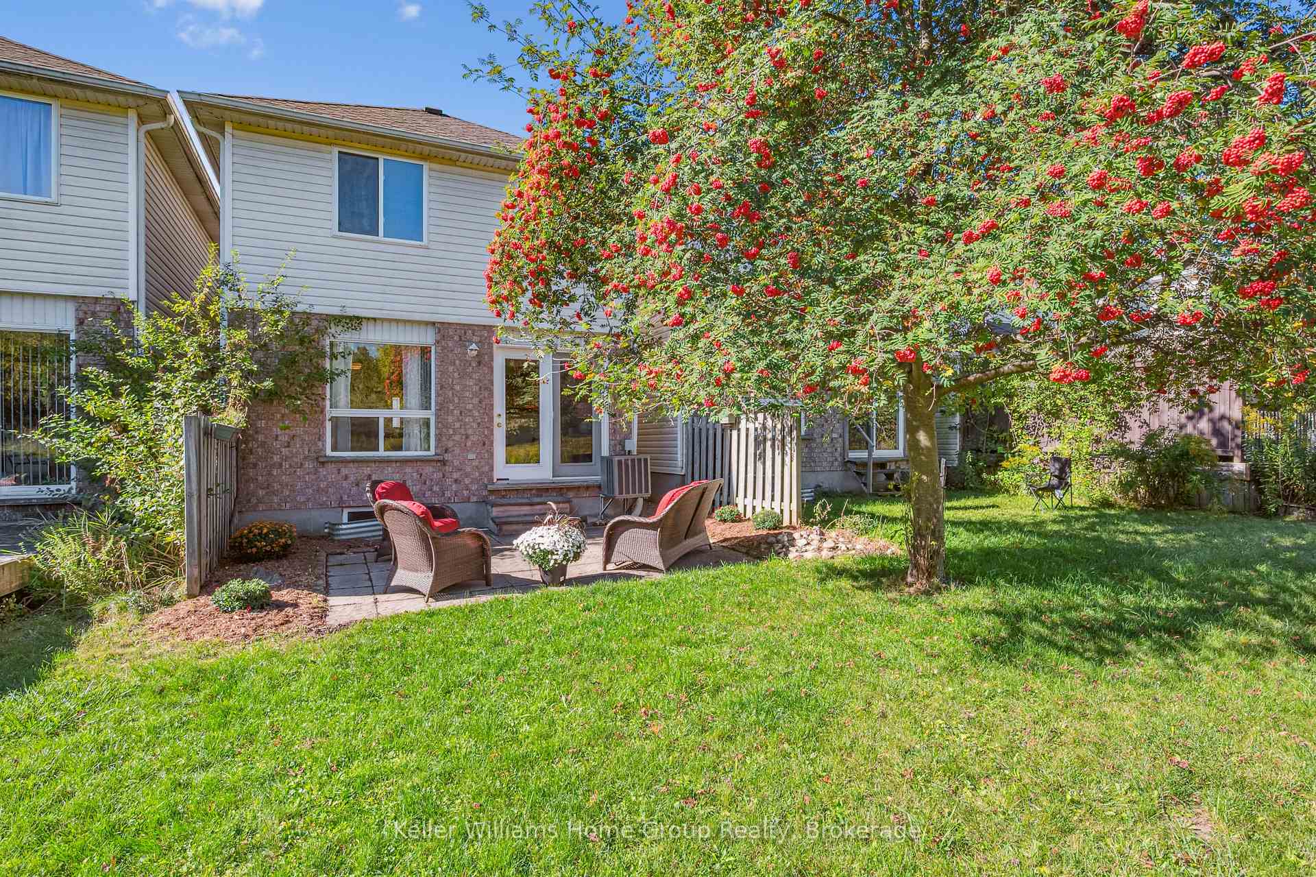 Photo 40 of 219 Terraview Crescent, Guelph, Kortright West — HOMEH