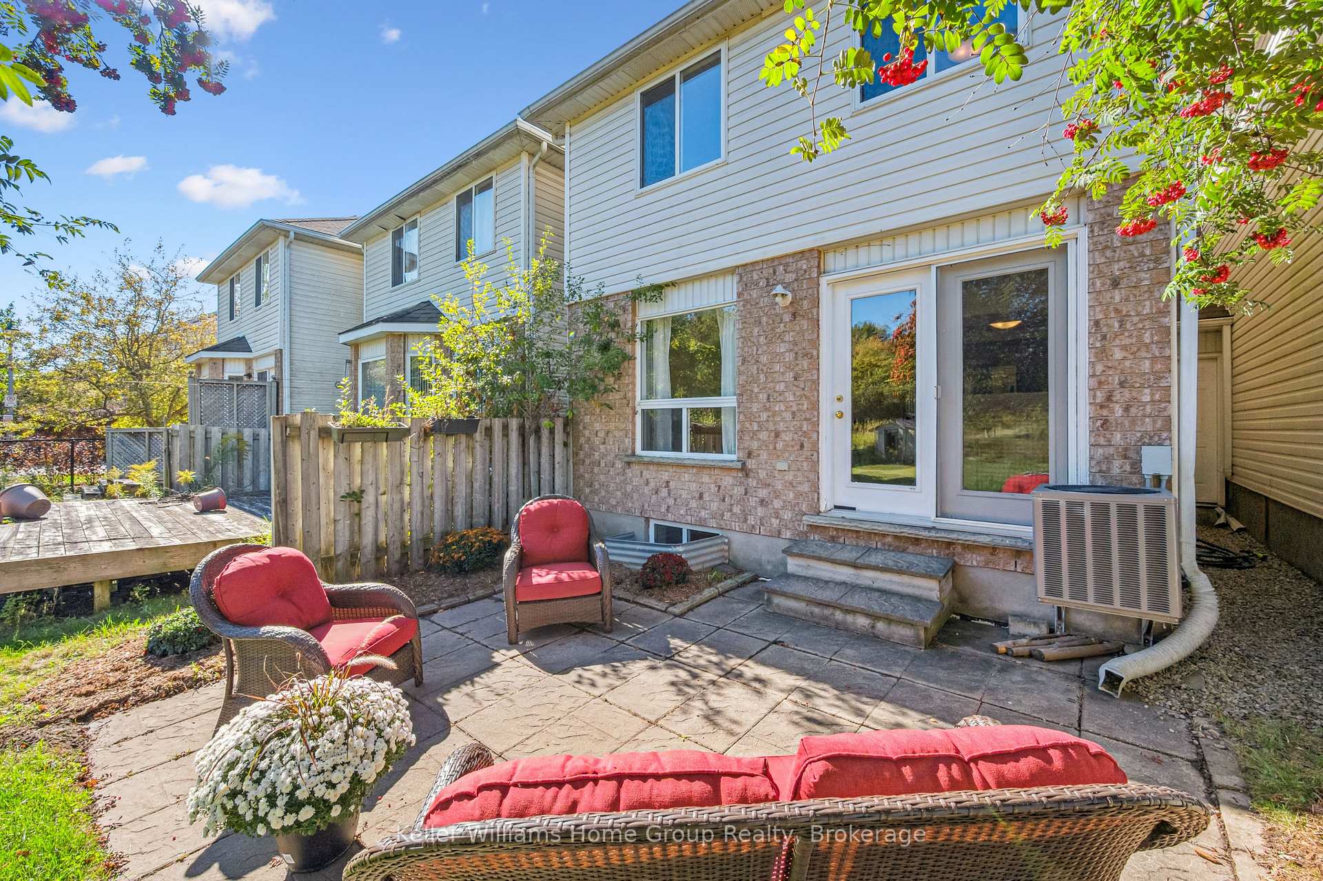 Photo 42 of 219 Terraview Crescent, Guelph, Kortright West — HOMEH