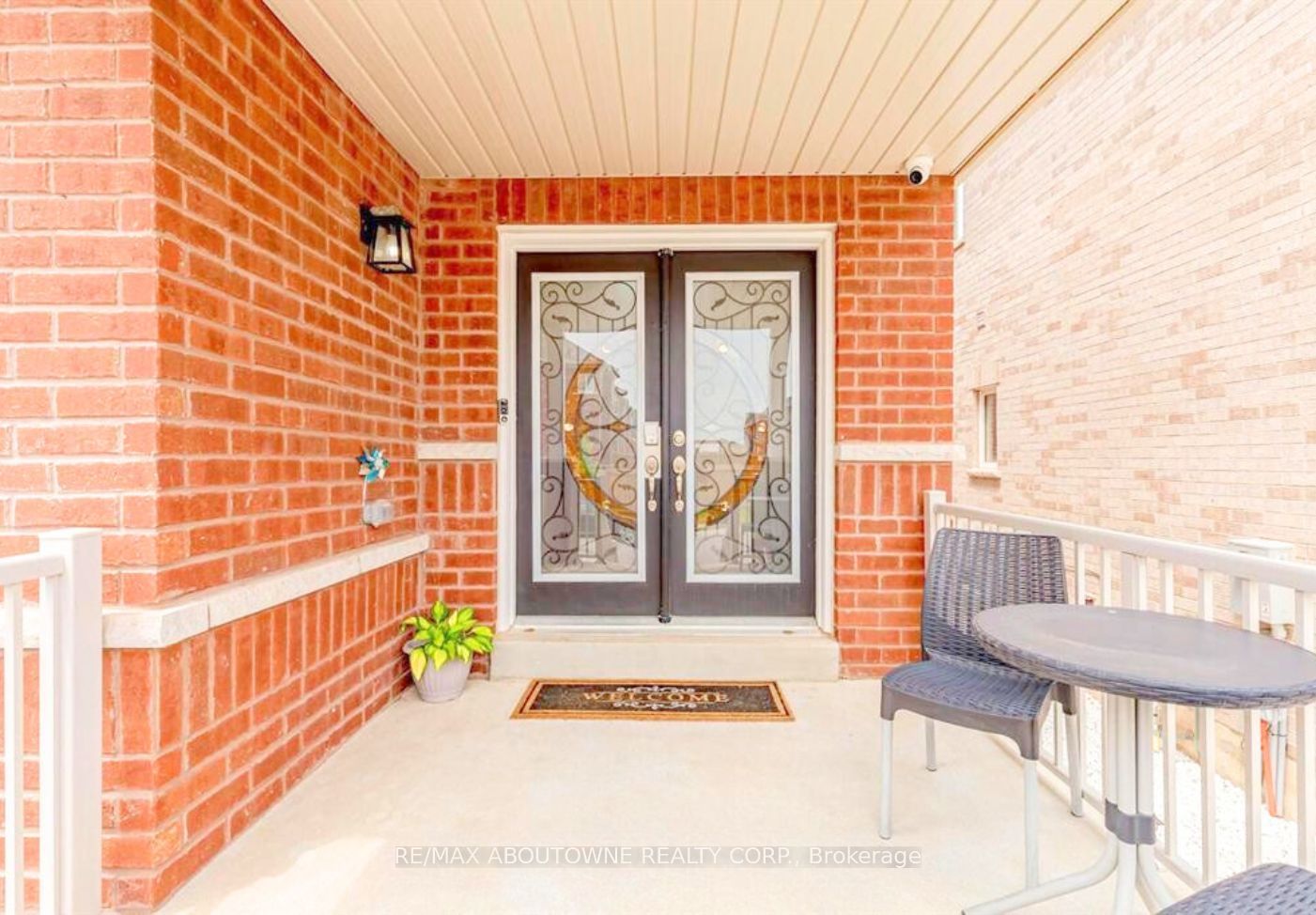 Photo 32 of 513 Bessborough Drive, Milton, Harrison — HOMEH