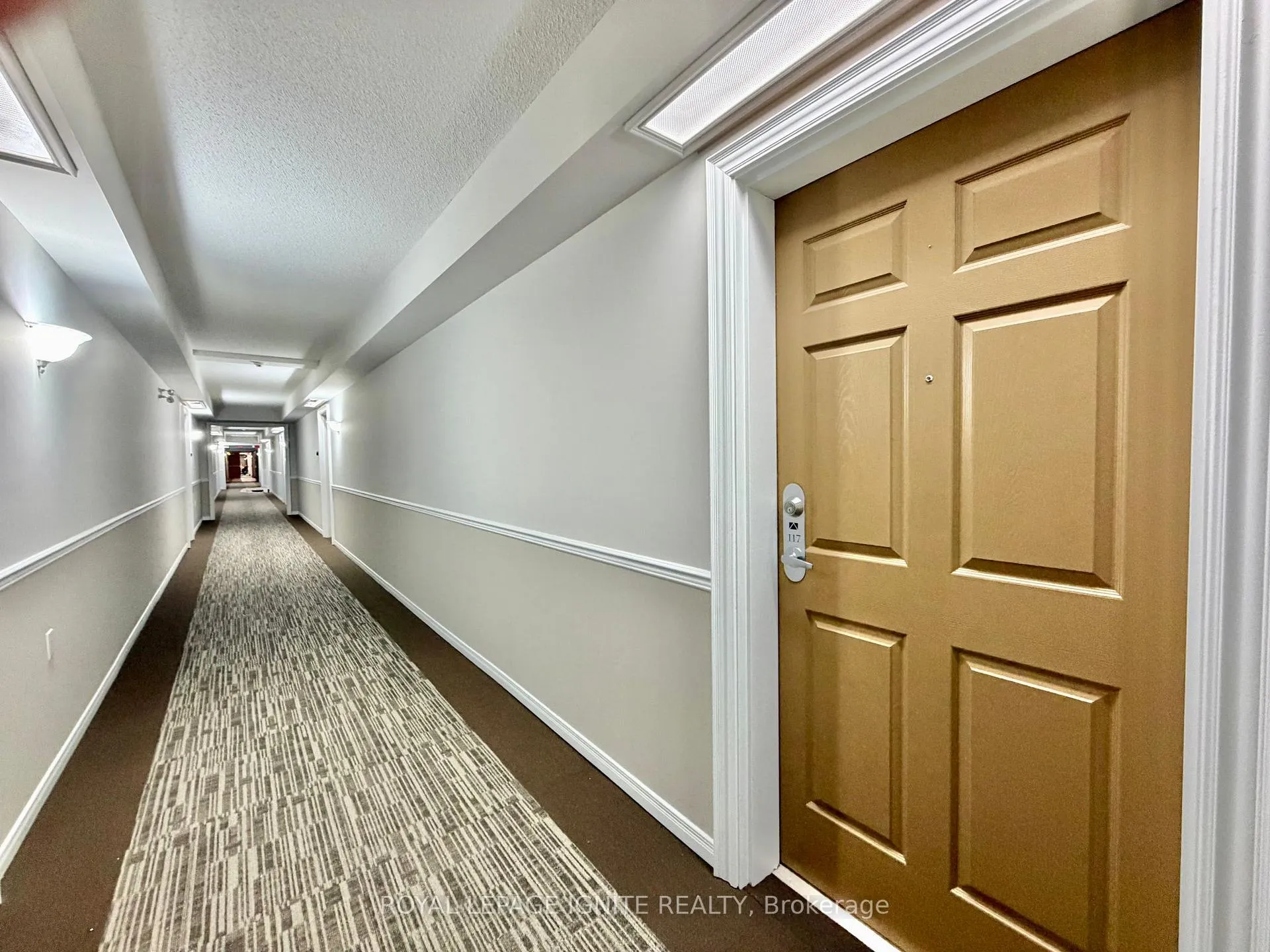Photo 4 of Unit 117, 61 Clarington Boulevard, Clarington, Bowmanville — HOMEH