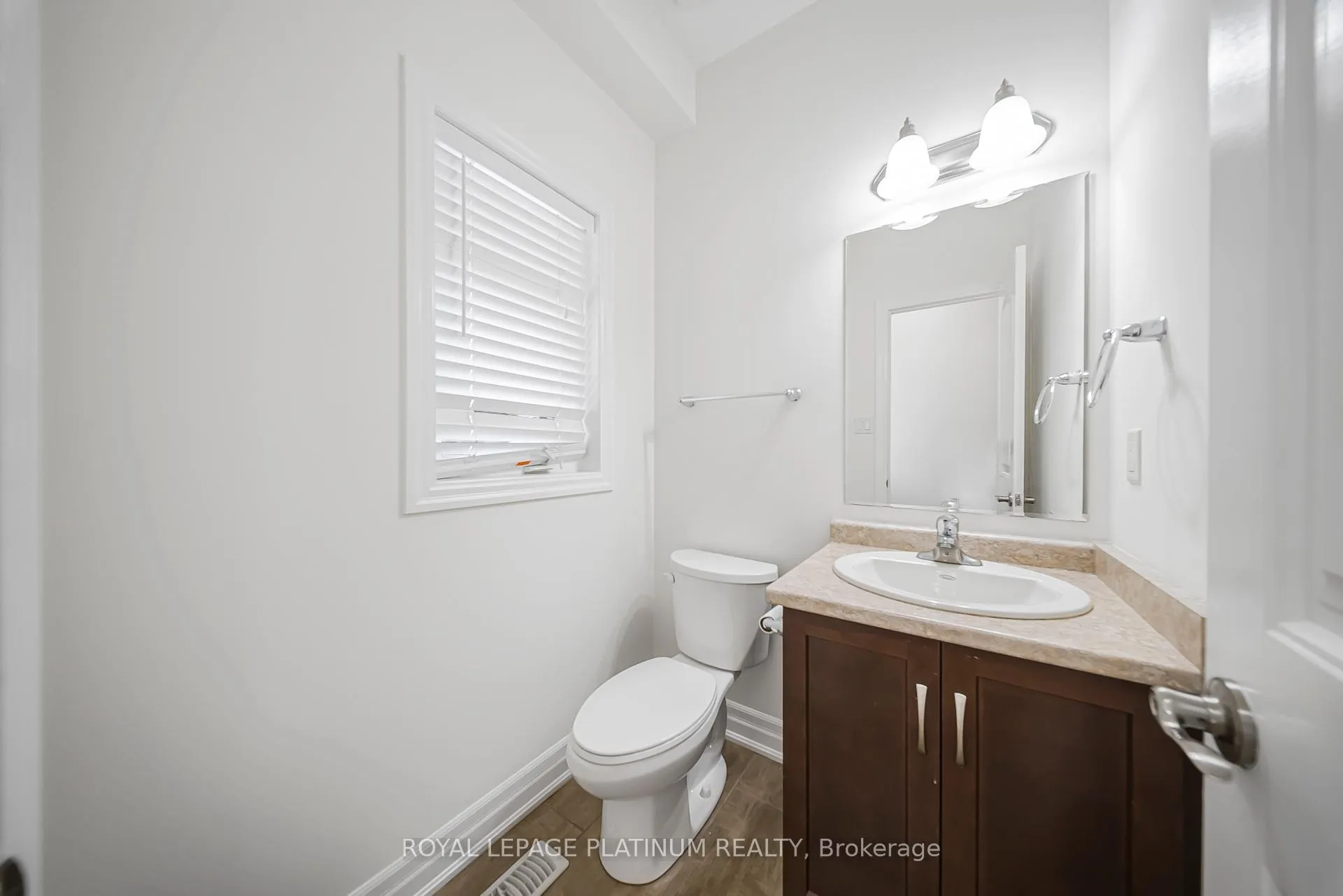 Photo 16 of 34 Samuel Drive, Guelph, Pineridge/Westminster Woods — HOMEH