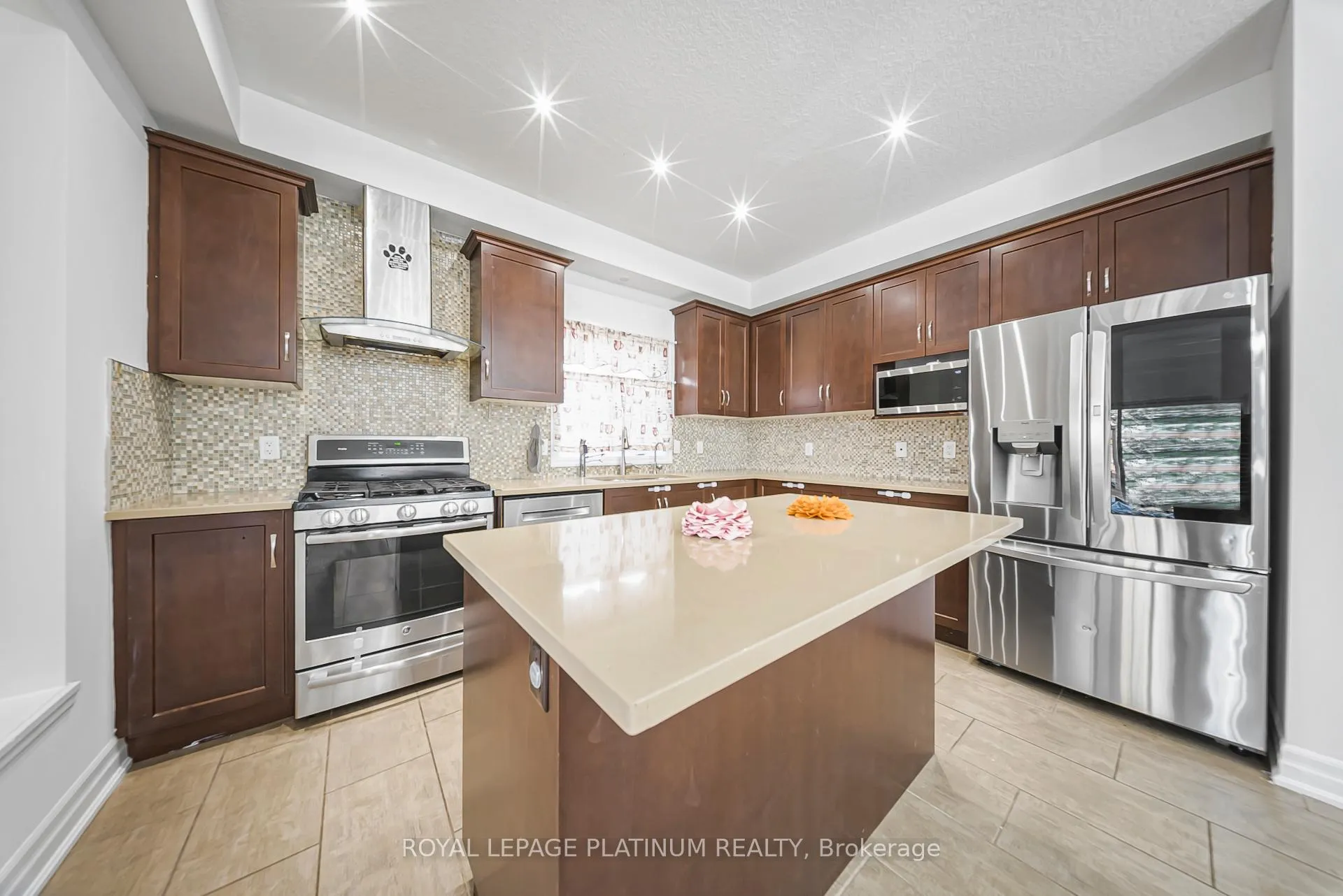 Photo 19 of 34 Samuel Drive, Guelph, Pineridge/Westminster Woods — HOMEH