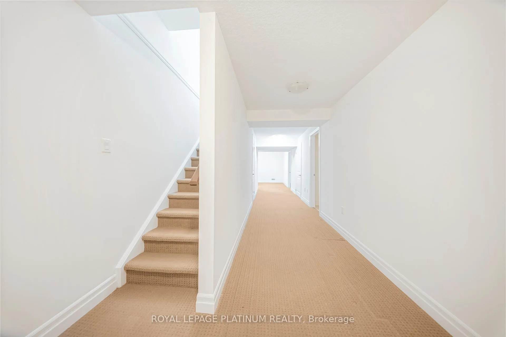 Photo 42 of 34 Samuel Drive, Guelph, Pineridge/Westminster Woods — HOMEH