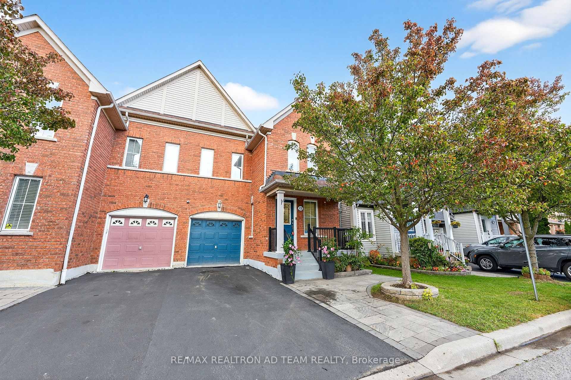 Photo 3 of 13 Carpendale Crescent, Ajax, Northeast Ajax — HOMEH