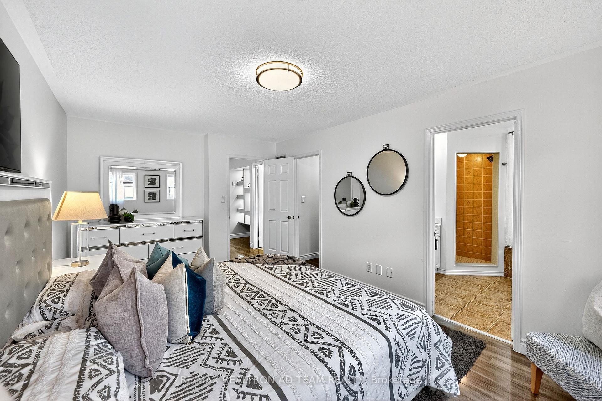 Photo 17 of 13 Carpendale Crescent, Ajax, Northeast Ajax — HOMEH