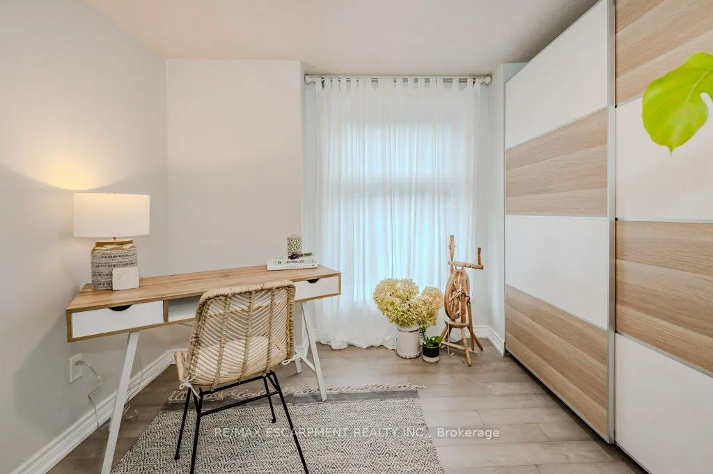 Photo 27 of 63 Beechwood Avenue, Hamilton, Stipley — HOMEH