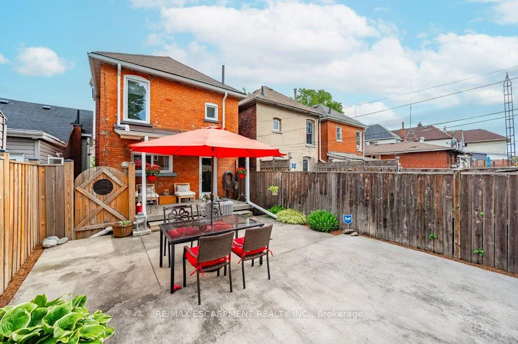 Photo 40 of 63 Beechwood Avenue, Hamilton, Stipley — HOMEH