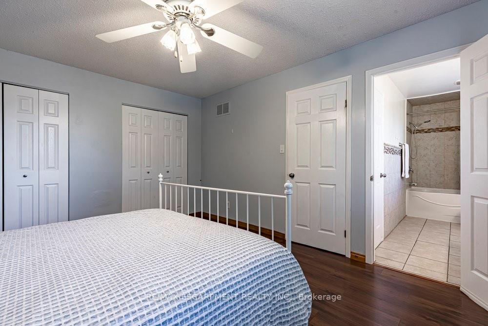 Photo 22 of 300 Crerar Drive, Hamilton, Crerar — HOMEH