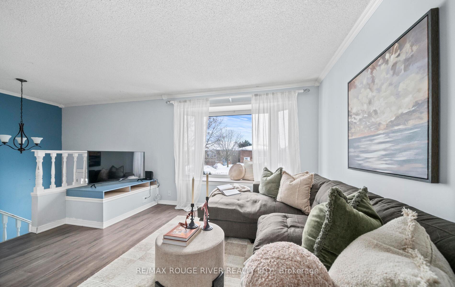 Photo 9 of 794 Mountain Ash Road E, Peterborough, Otonabee Ward 1 — HOMEH