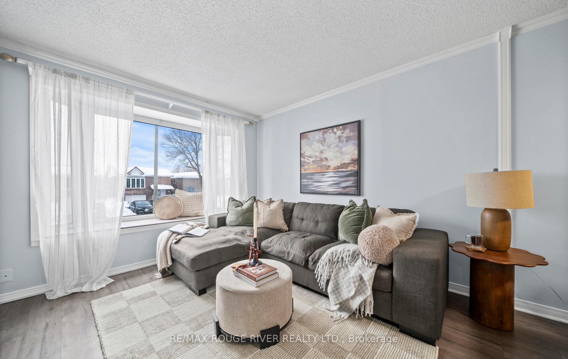 Photo 10 of 794 Mountain Ash Road E, Peterborough, Otonabee Ward 1 — HOMEH