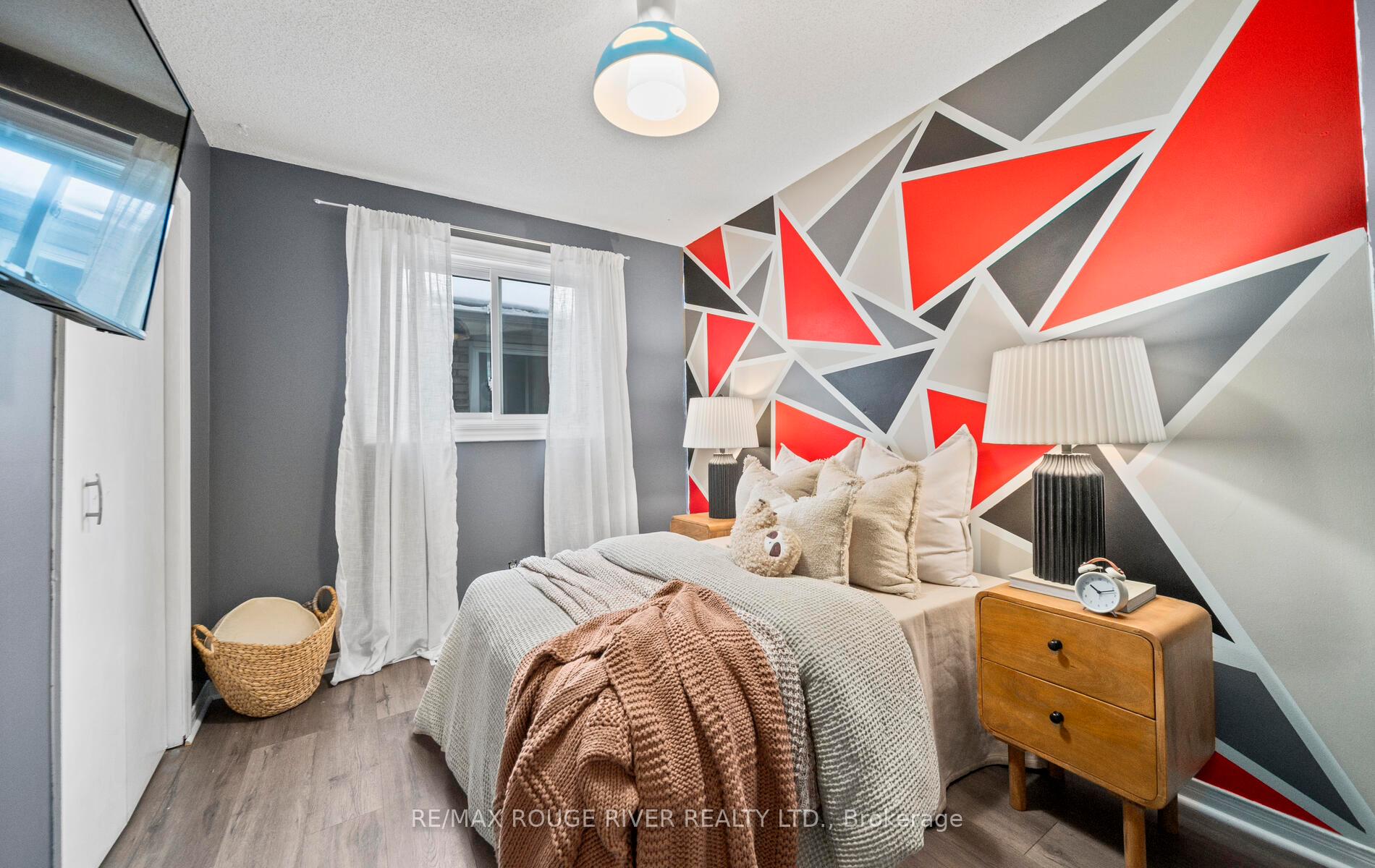 Photo 19 of 794 Mountain Ash Road E, Peterborough, Otonabee Ward 1 — HOMEH