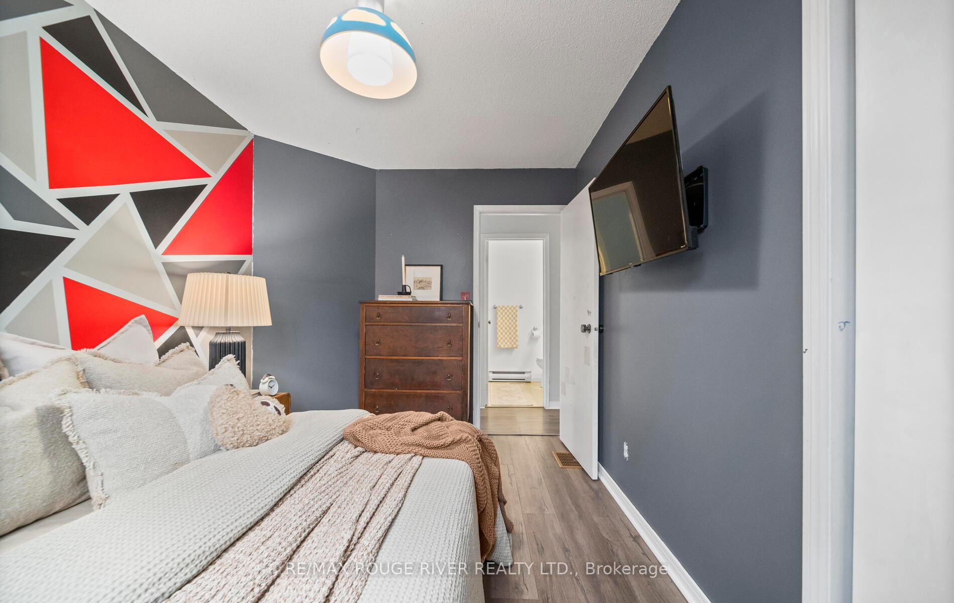 Photo 20 of 794 Mountain Ash Road E, Peterborough, Otonabee Ward 1 — HOMEH