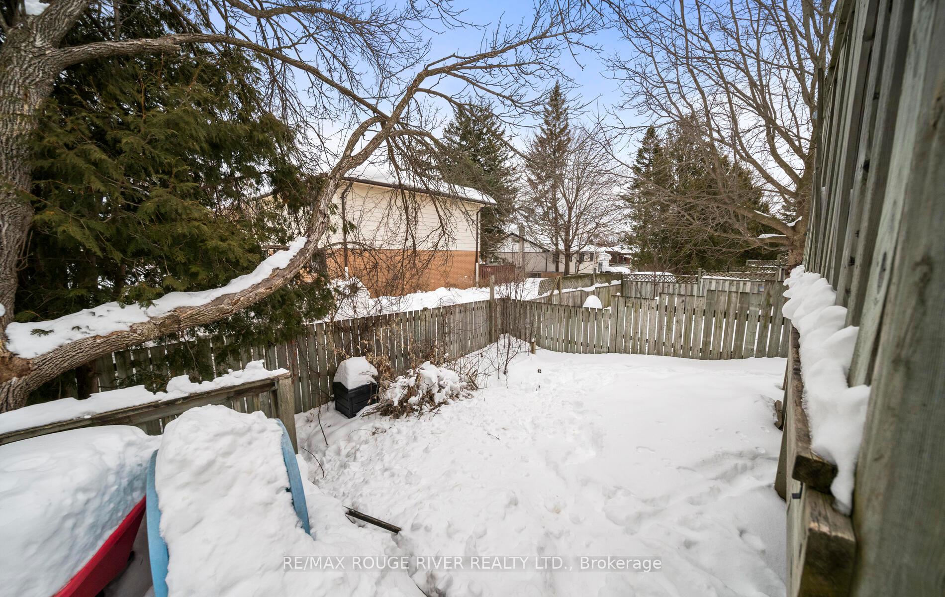 Photo 32 of 794 Mountain Ash Road E, Peterborough, Otonabee Ward 1 — HOMEH