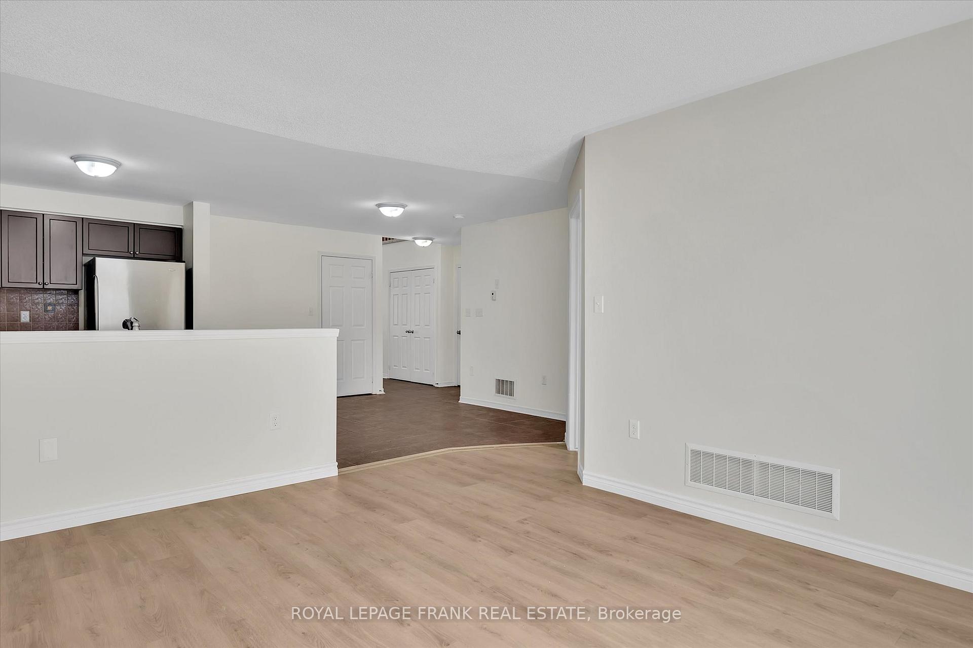 Photo 19 of 633 Tully Crescent, Peterborough, Monaghan Ward 2 — HOMEH