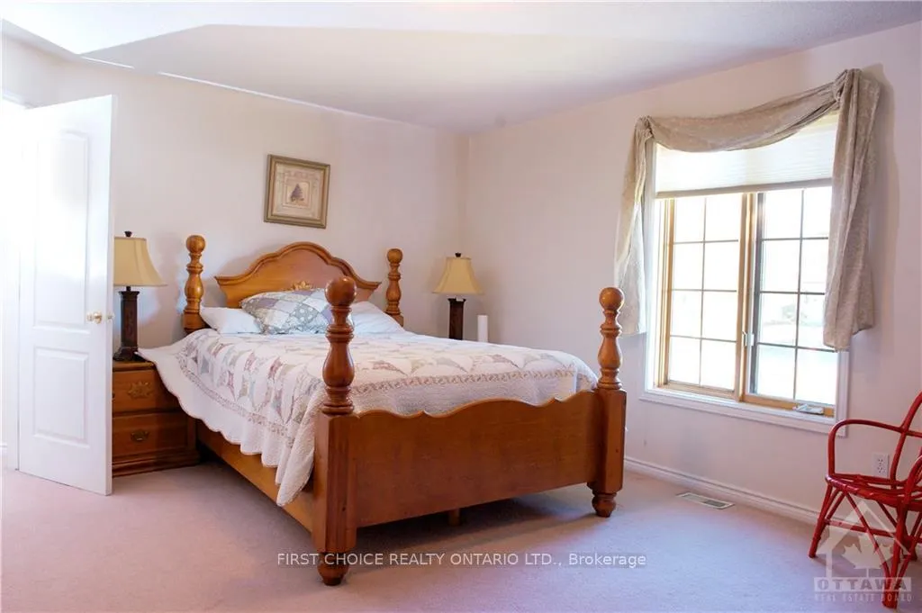 Photo 6 of 6819 Sunset Boulevard, Ottawa, Greely — HOMEH