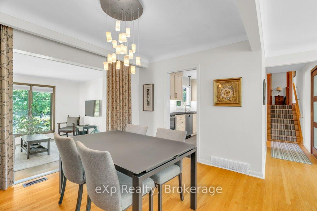Photo 8 of 18 Colborn Street, Guelph, Kortright East — HOMEH