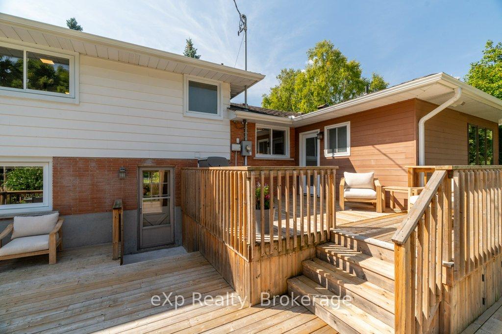 Photo 37 of 18 Colborn Street, Guelph, Kortright East — HOMEH