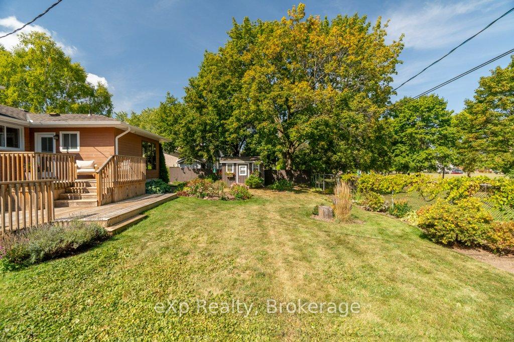 Photo 41 of 18 Colborn Street, Guelph, Kortright East — HOMEH