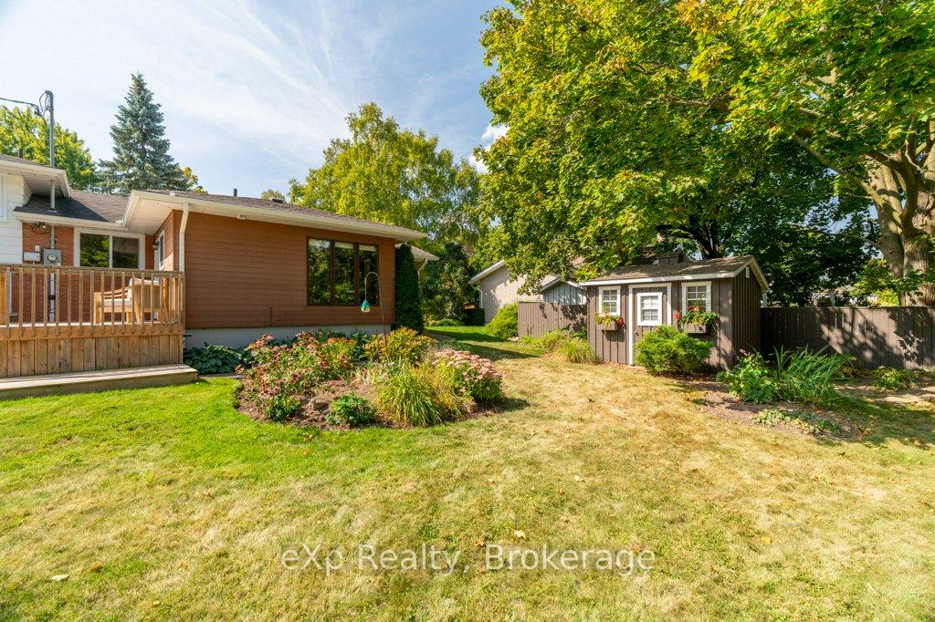 Photo 43 of 18 Colborn Street, Guelph, Kortright East — HOMEH