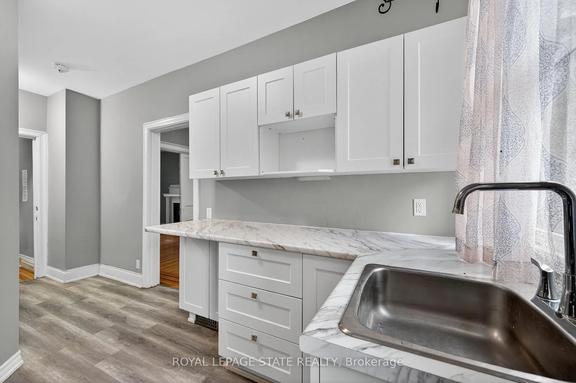 Photo 7 of 188 Stinson Street, Hamilton, Stinson — HOMEH