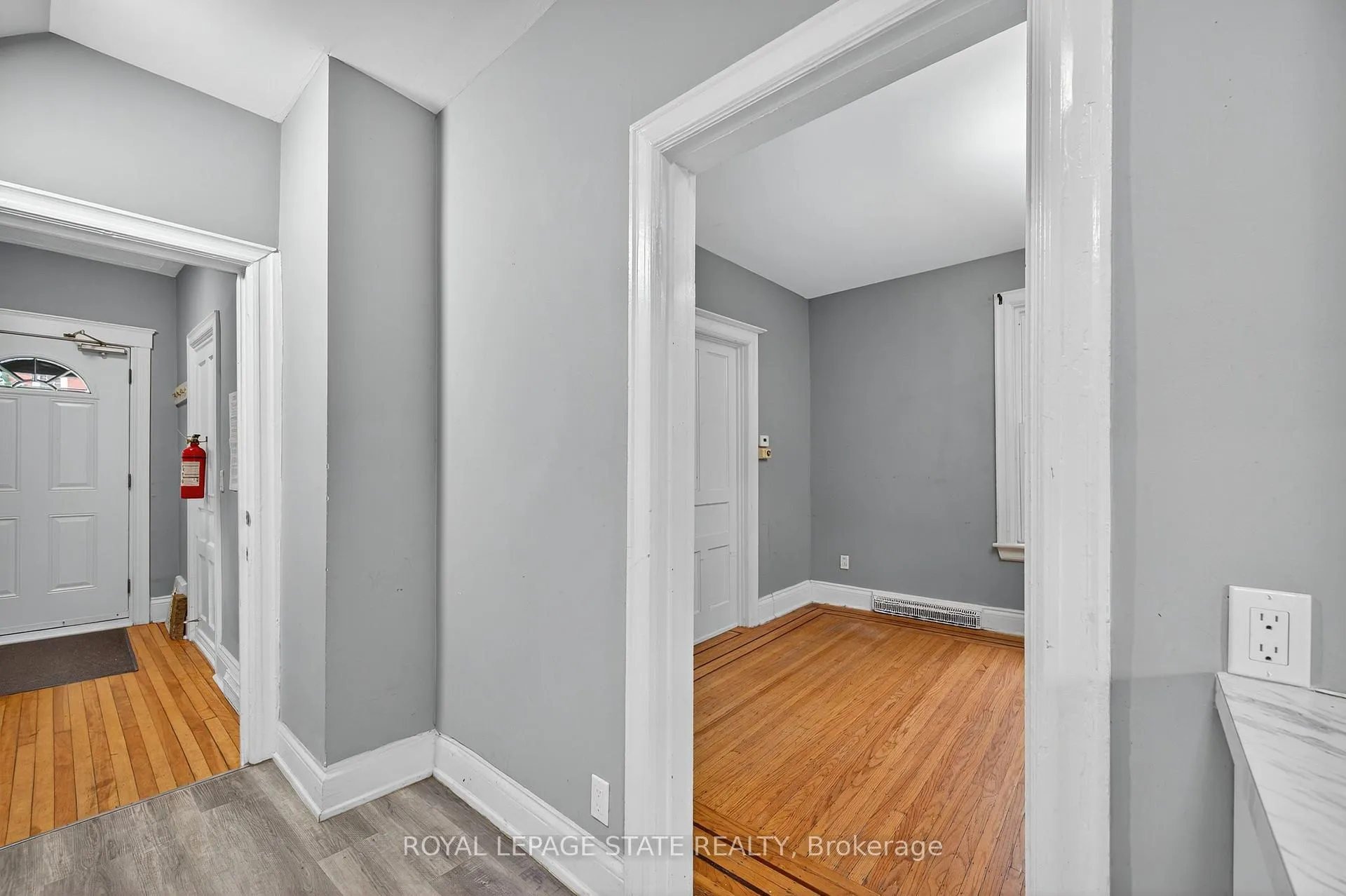 Photo 10 of 188 Stinson Street, Hamilton, Stinson — HOMEH