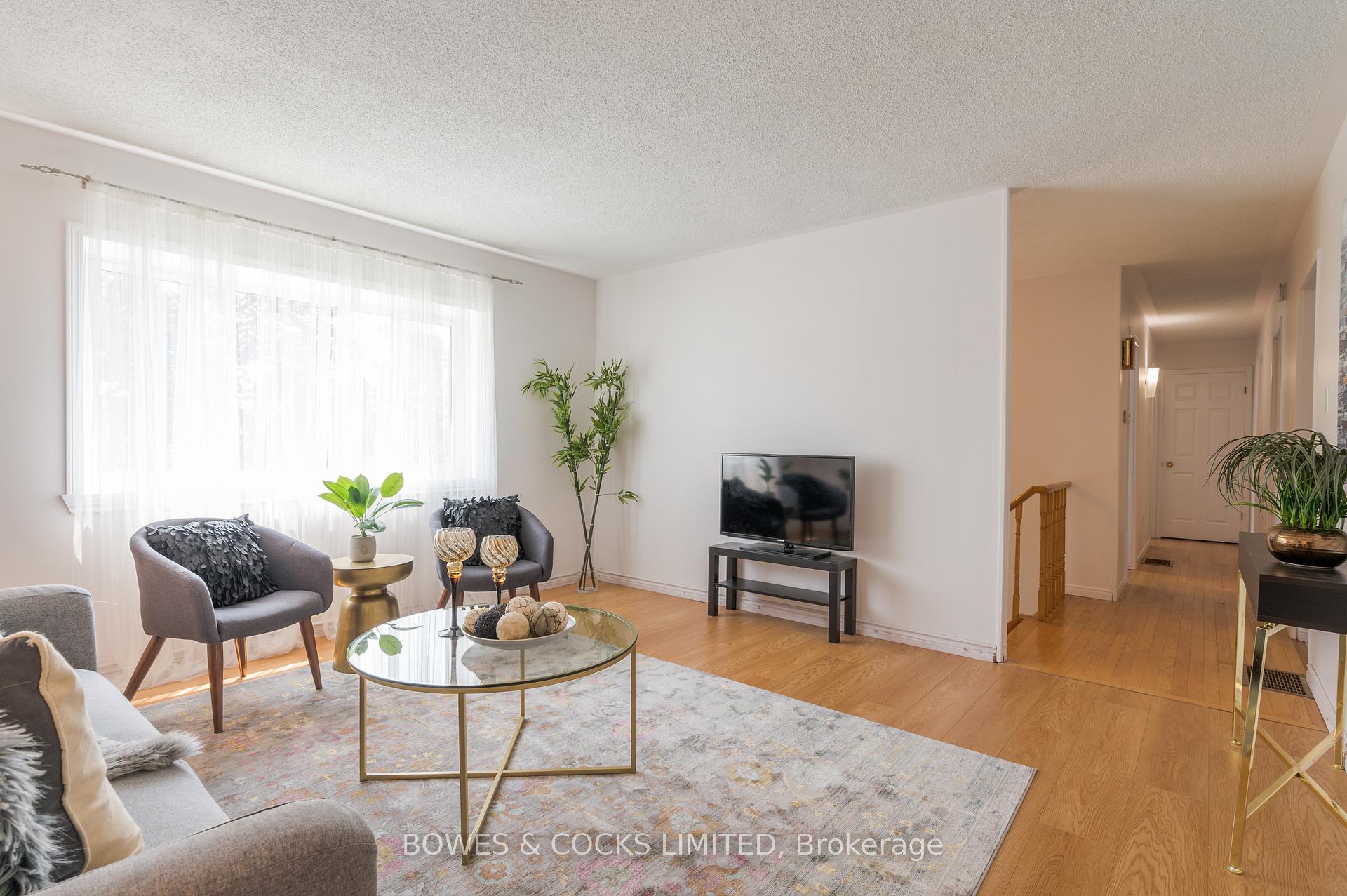 Photo 11 of 2233 Denure Drive, Peterborough, Monaghan Ward 2 — HOMEH