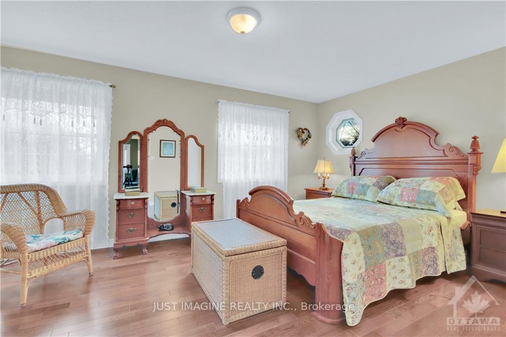 Photo 15 of 5771 Buttercup Lane, Ottawa, Osgoode — HOMEH