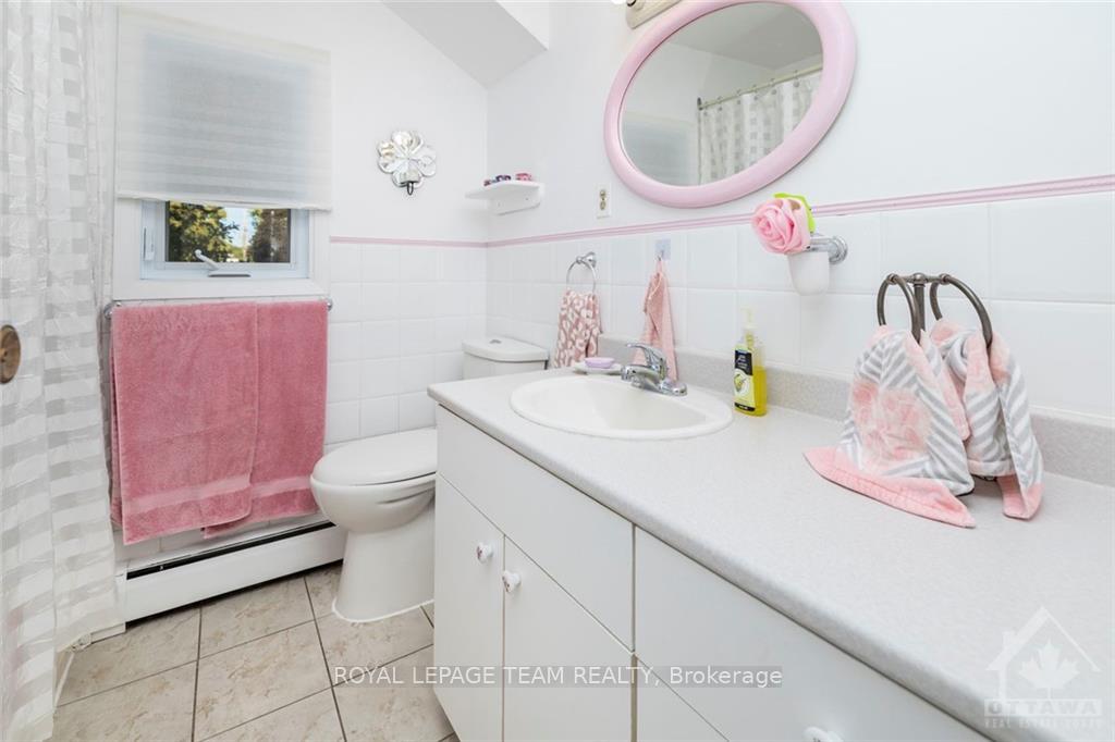 Photo 7 of 2689 Derby Street, Ottawa, Metcalfe — HOMEH