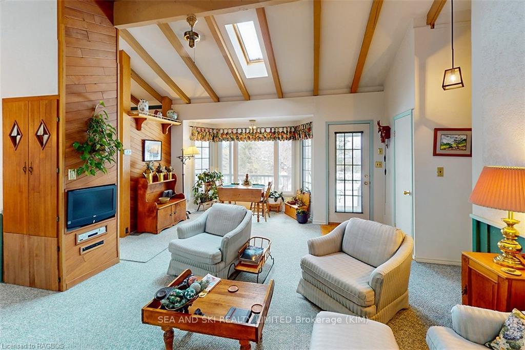 Photo 8 of 181 Talisman Mountain Drive, Grey Highlands — HOMEH