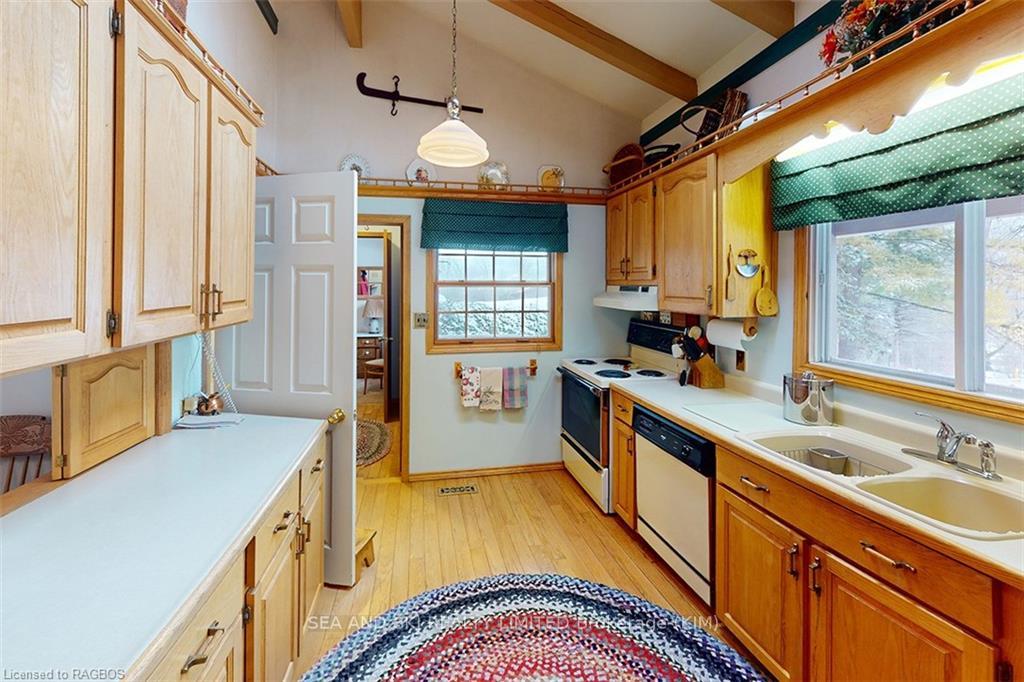 Photo 20 of 181 Talisman Mountain Drive, Grey Highlands — HOMEH