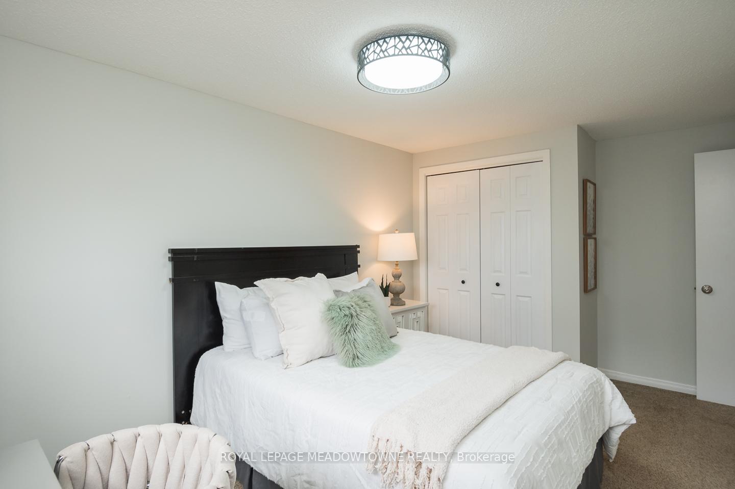 Photo 21 of 586 Hayward Crescent, Milton, Timberlea — HOMEH