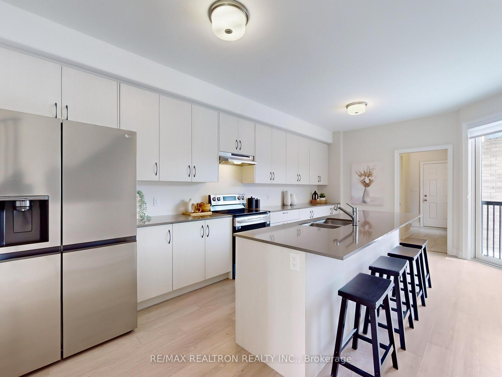 Photo 15 of 1078 Rippingale Trail, Peterborough, Northcrest Ward 5 — HOMEH