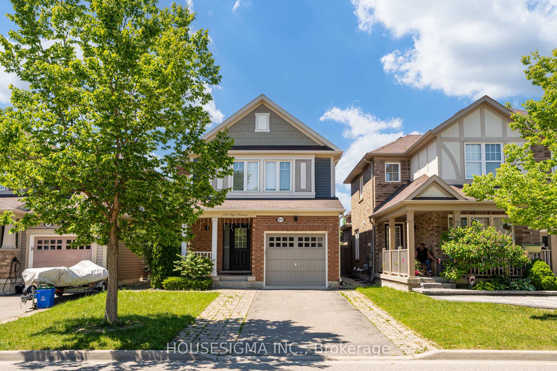 Photo 1 of 916 Rigo Crossing, Milton, Willmott — HOMEH