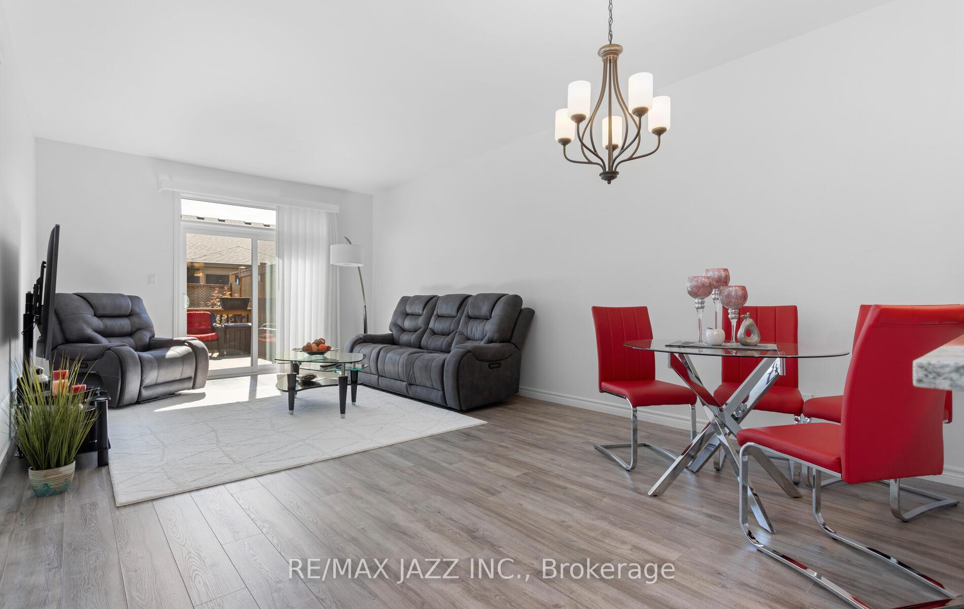 Photo 17 of 86 Covington Crescent, Belleville, Thurlow Ward — HOMEH