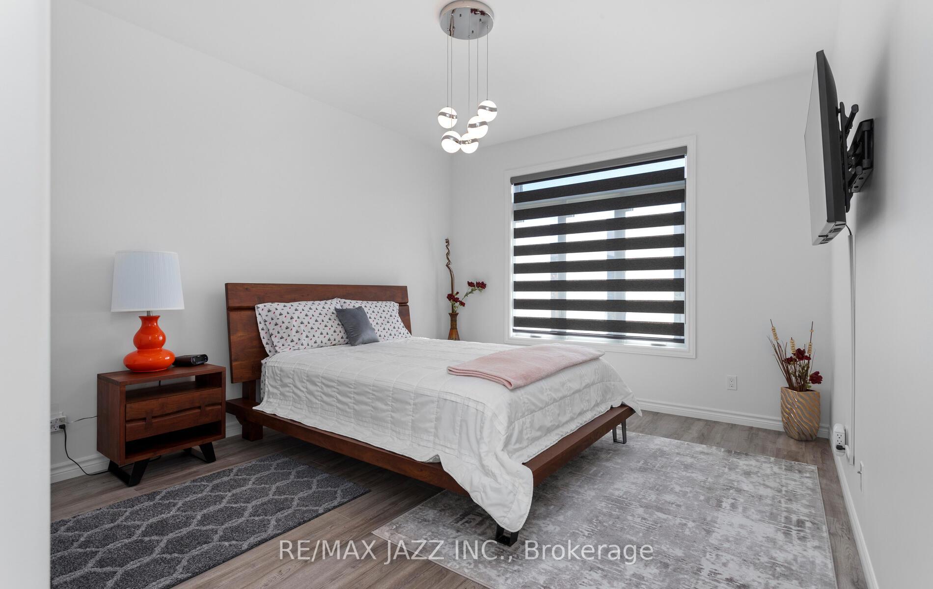 Photo 18 of 86 Covington Crescent, Belleville, Thurlow Ward — HOMEH