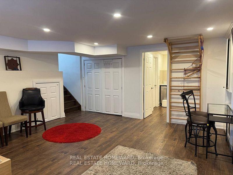 Photo 2 of Unit Lower, 13 Devins Drive, Aurora, Aurora Heights — HOMEH