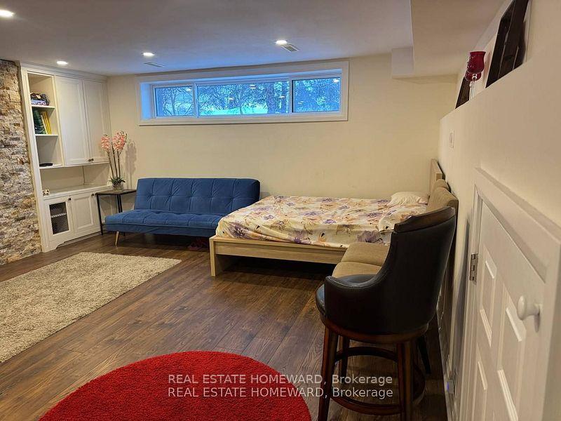 Photo 5 of Unit Lower, 13 Devins Drive, Aurora, Aurora Heights — HOMEH
