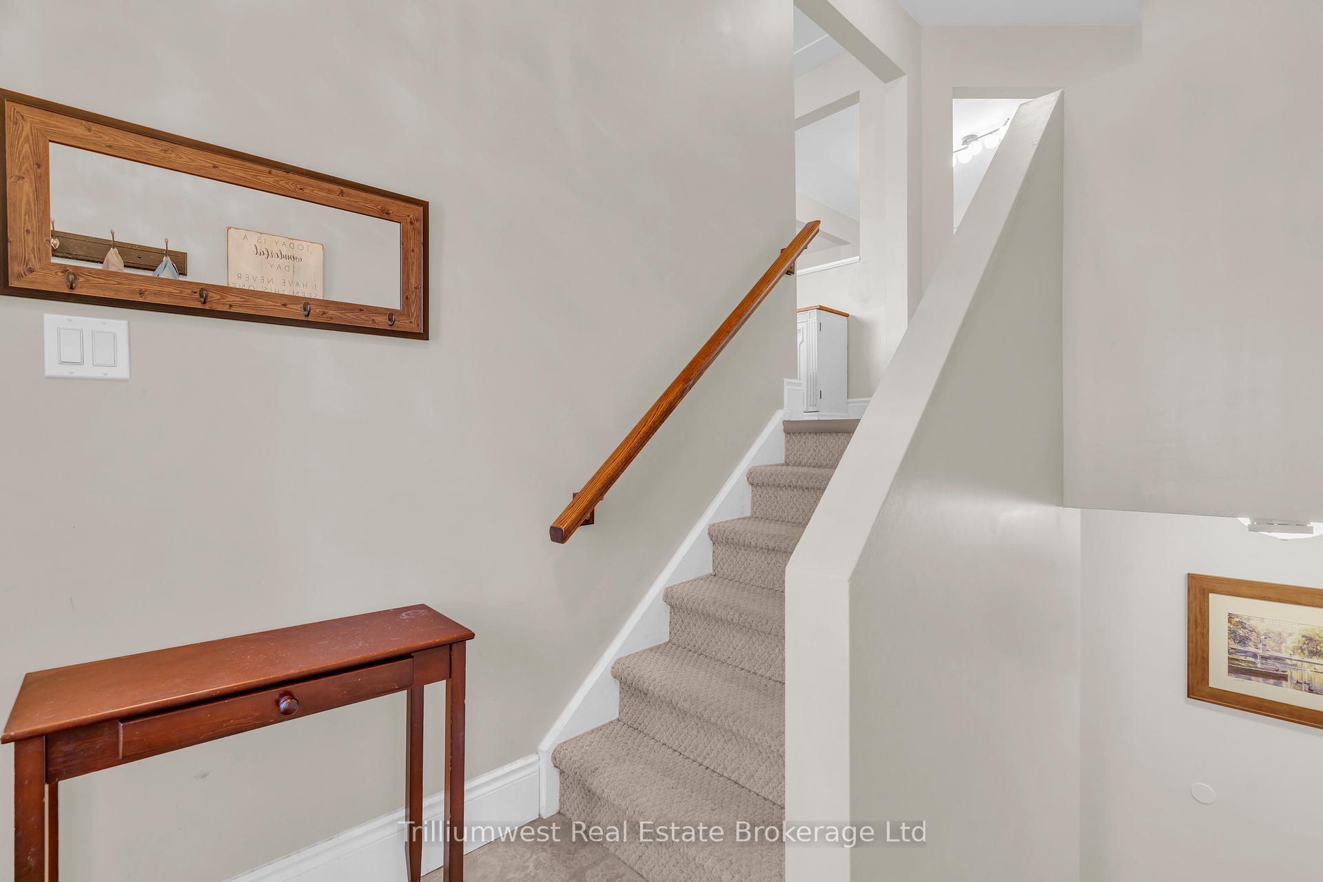 Photo 23 of 3 Blueridge Court, Guelph, Willow West/Sugarbush/West Acres — HOMEH