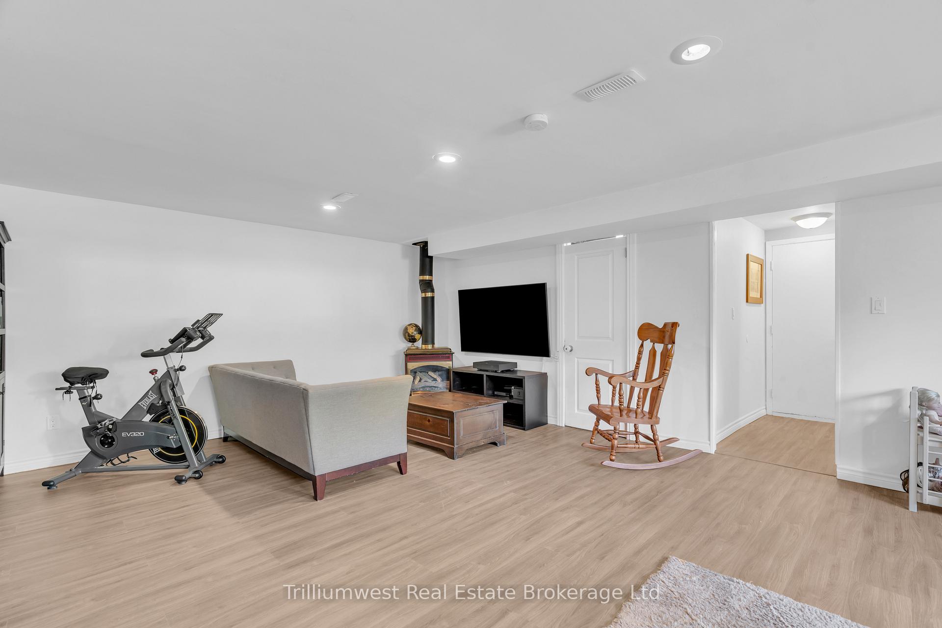 Photo 26 of 3 Blueridge Court, Guelph, Willow West/Sugarbush/West Acres — HOMEH